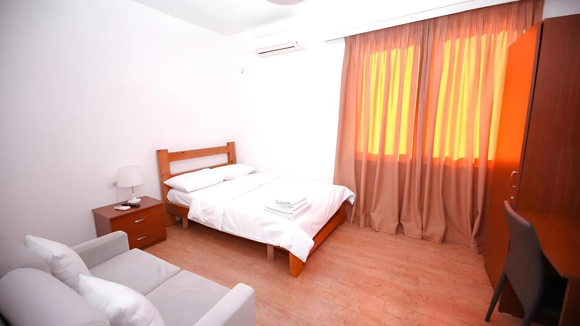 Hotel Sidi 티라나
